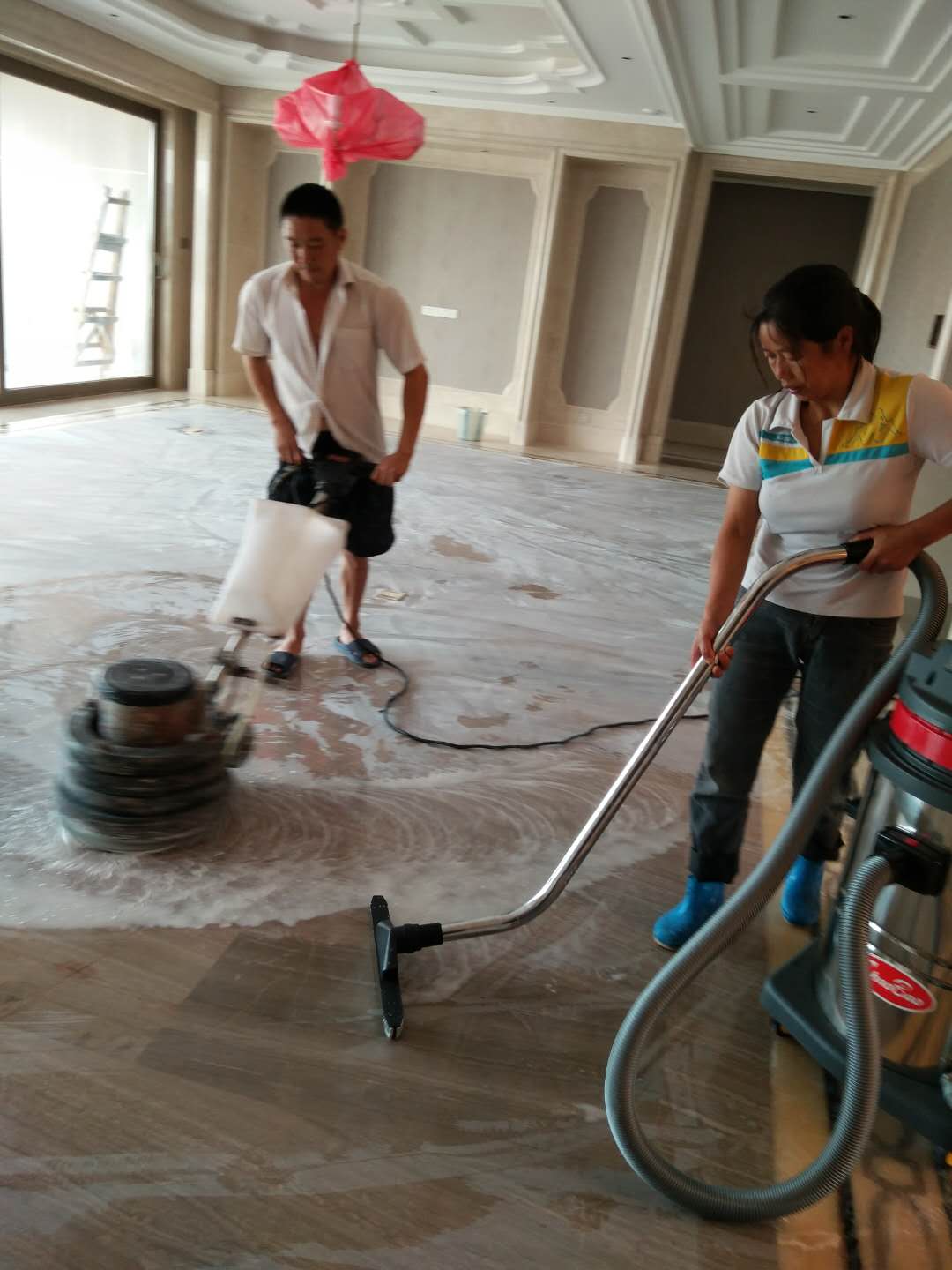 石材養(yǎng)護(hù)開荒